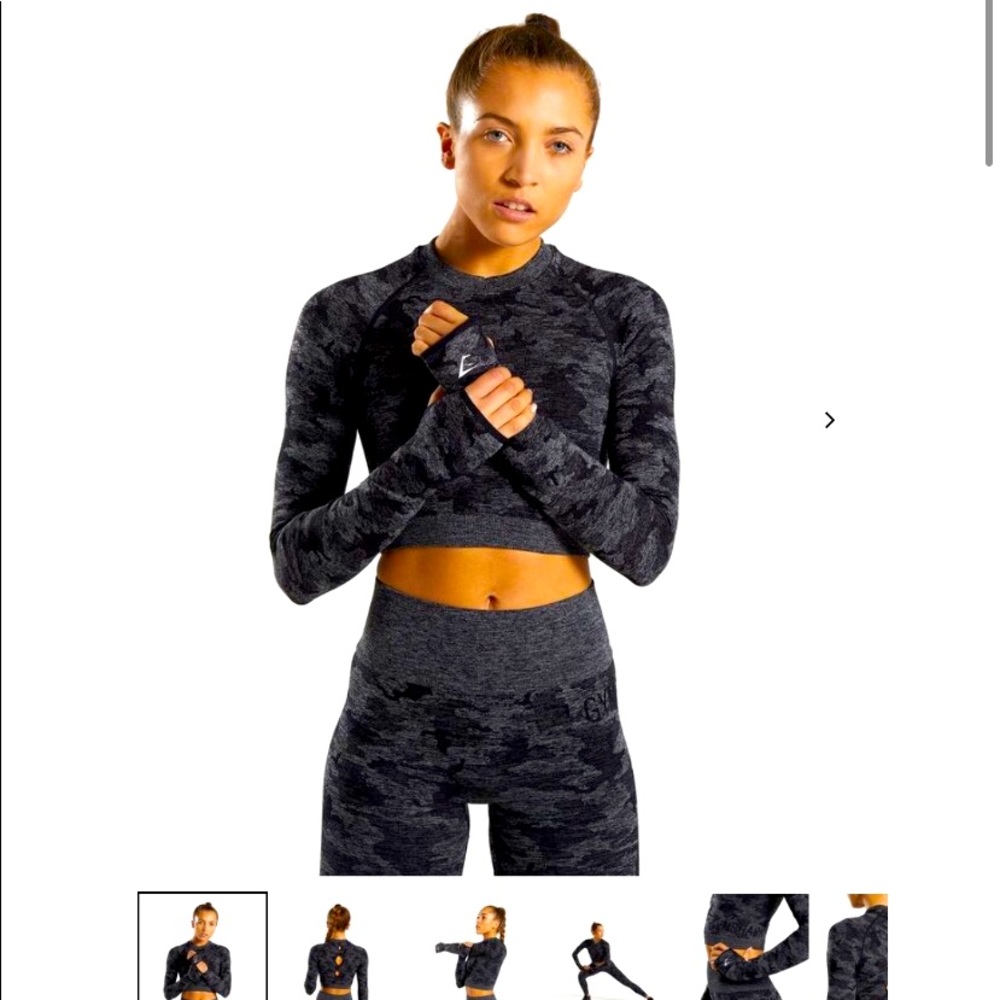 BRAND NEW✨ Gymshark camo workout crop top- size S